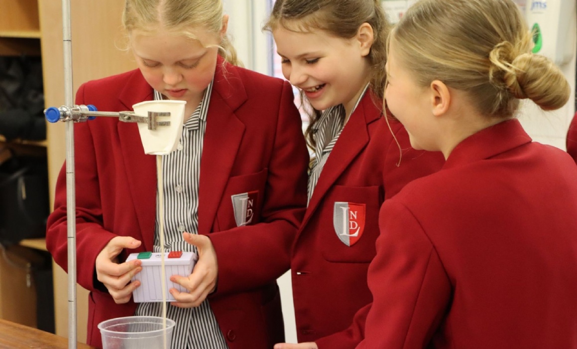 Students Experiment with Time for British Science Week